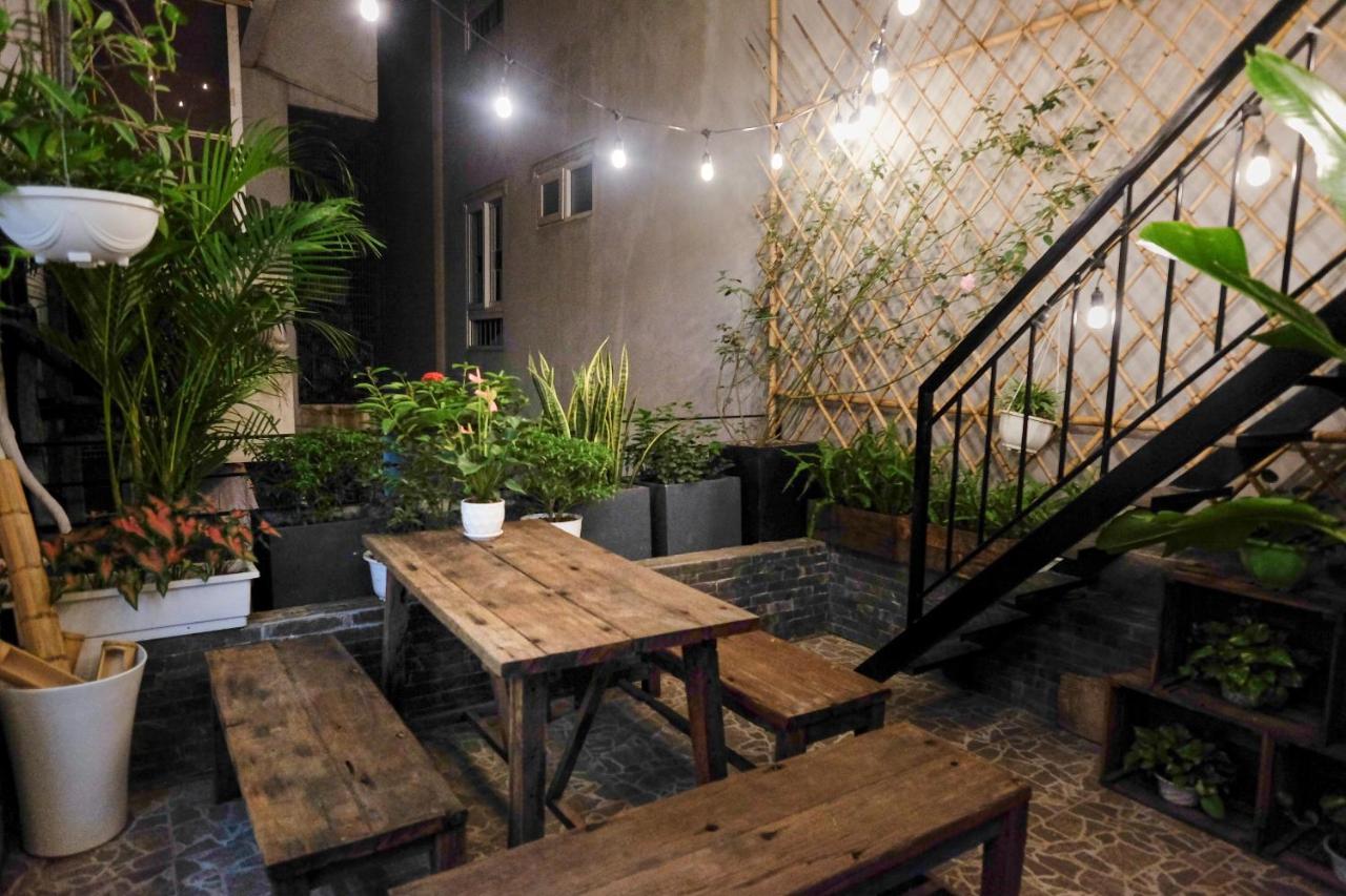 The Gallery Homestay - By Pegasy Group Hanoi Exteriör bild